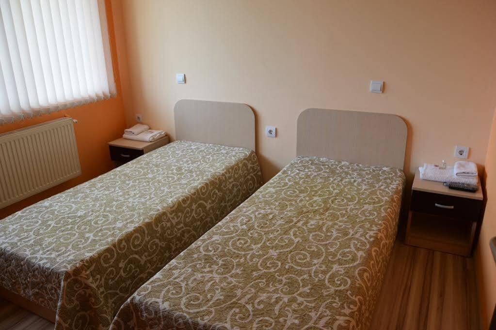 Mariana Apartment Pavel Banya Ngoại thất bức ảnh