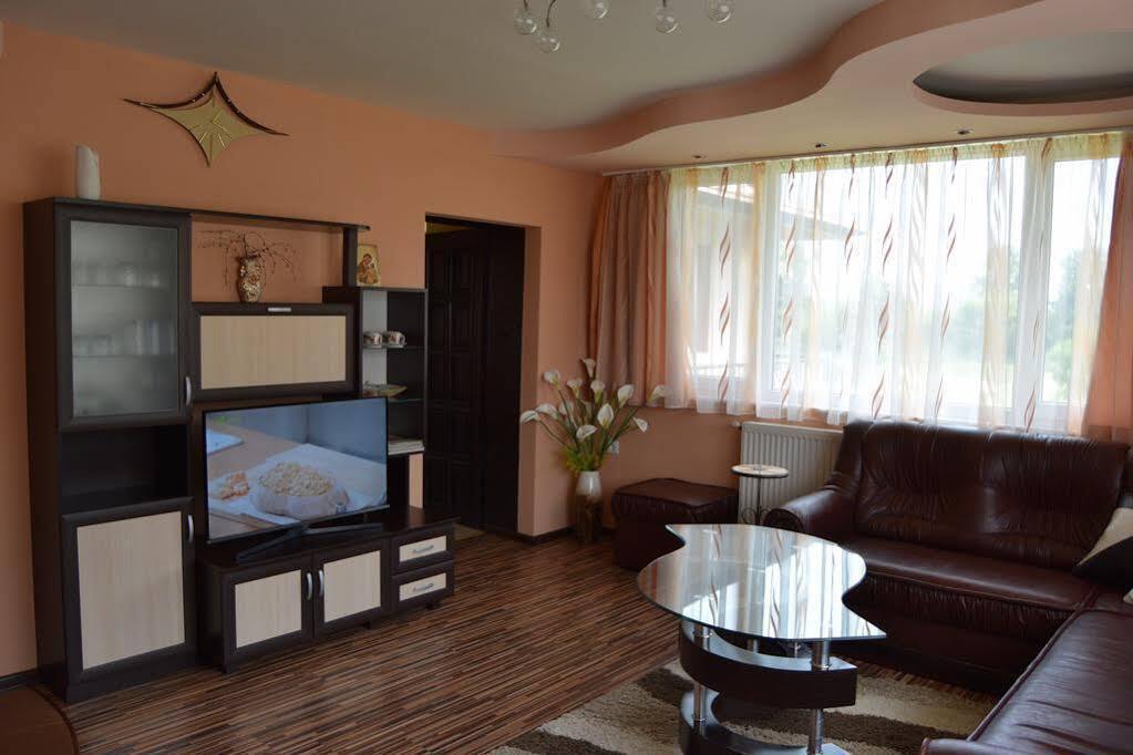 Mariana Apartment Pavel Banya Ngoại thất bức ảnh
